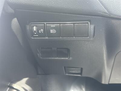 2024 Toyota Corolla Cross LE   - Photo 29 - Dallas, TX 75252