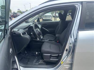 2024 Toyota Corolla Cross LE   - Photo 16 - Dallas, TX 75252