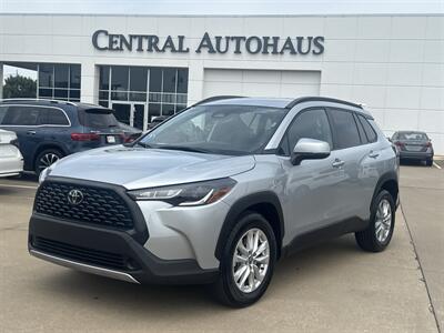 2024 Toyota Corolla Cross LE   - Photo 1 - Dallas, TX 75252