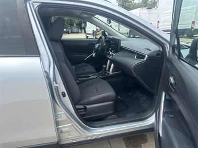 2024 Toyota Corolla Cross LE   - Photo 17 - Dallas, TX 75252