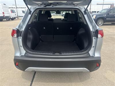 2024 Toyota Corolla Cross LE   - Photo 15 - Dallas, TX 75252