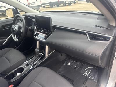 2024 Toyota Corolla Cross LE   - Photo 19 - Dallas, TX 75252