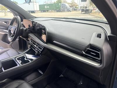 2025 Chevrolet Traverse LT   - Photo 22 - Dallas, TX 75252