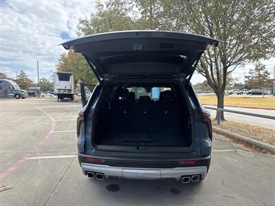 2025 Chevrolet Traverse LT   - Photo 15 - Dallas, TX 75252