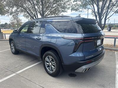 2025 Chevrolet Traverse LT   - Photo 5 - Dallas, TX 75252