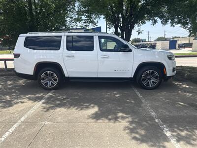 2024 Jeep Wagoneer L Series II   - Photo 8 - Dallas, TX 75252