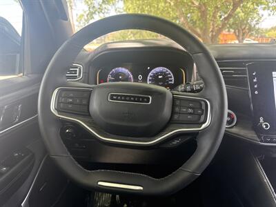 2024 Jeep Wagoneer L Series II   - Photo 23 - Dallas, TX 75252