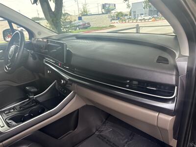 2025 Kia Carnival LX   - Photo 24 - Dallas, TX 75252