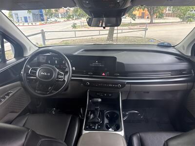 2025 Kia Carnival LX   - Photo 25 - Dallas, TX 75252