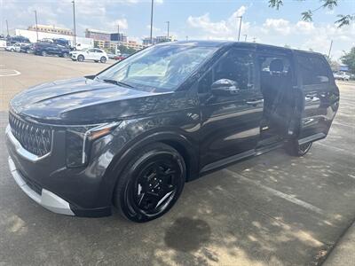 2025 Kia Carnival LX   - Photo 13 - Dallas, TX 75252