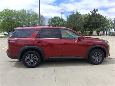 2022 Nissan Pathfinder SV   - Photo 8 - Dallas, TX 75252