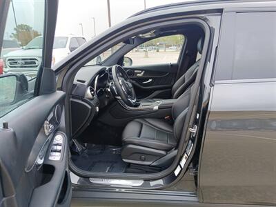 2022 Mercedes-Benz GLC GLC 300 4MATIC   - Photo 18 - Dallas, TX 75252