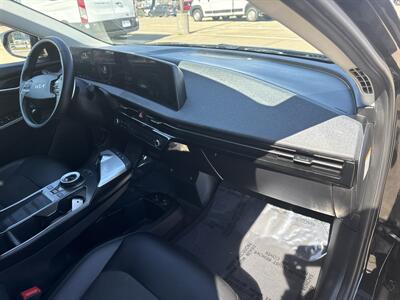 2024 Kia EV6 Light Long Range   - Photo 27 - Dallas, TX 75252