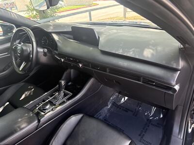 2025 Mazda Mazda3 Hatchback 2.5 S Select Sport   - Photo 20 - Dallas, TX 75252