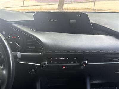 2025 Mazda Mazda3 Hatchback 2.5 S Select Sport   - Photo 26 - Dallas, TX 75252