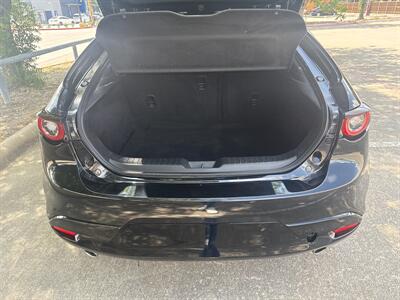 2025 Mazda Mazda3 Hatchback 2.5 S Select Sport   - Photo 16 - Dallas, TX 75252