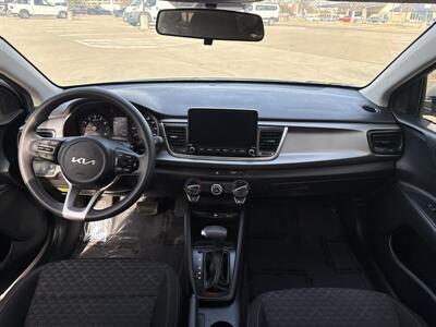 2023 Kia Rio LX   - Photo 18 - Dallas, TX 75252