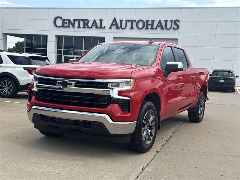 2025 Chevrolet Silverado 1500 LT   - Photo 1 - Dallas, TX 75252