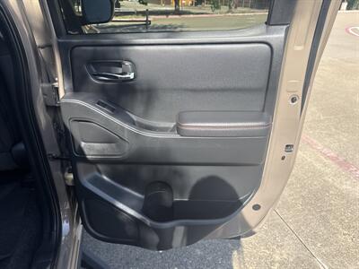 2024 Nissan Frontier S   - Photo 12 - Dallas, TX 75252