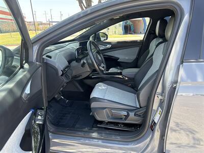 2023 Volkswagen ID.4 Pro - Photo 12 - Dallas, TX 75252