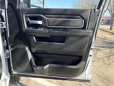 2024 RAM 2500 Big Horn   - Photo 14 - Dallas, TX 75252