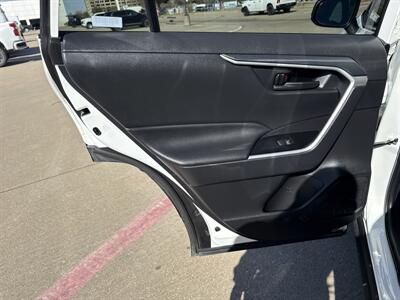 2025 Toyota RAV4 LE   - Photo 17 - Dallas, TX 75252