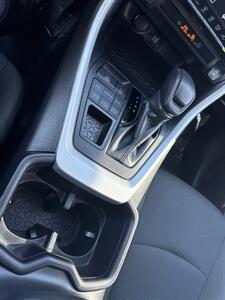 2025 Toyota RAV4 LE   - Photo 33 - Dallas, TX 75252