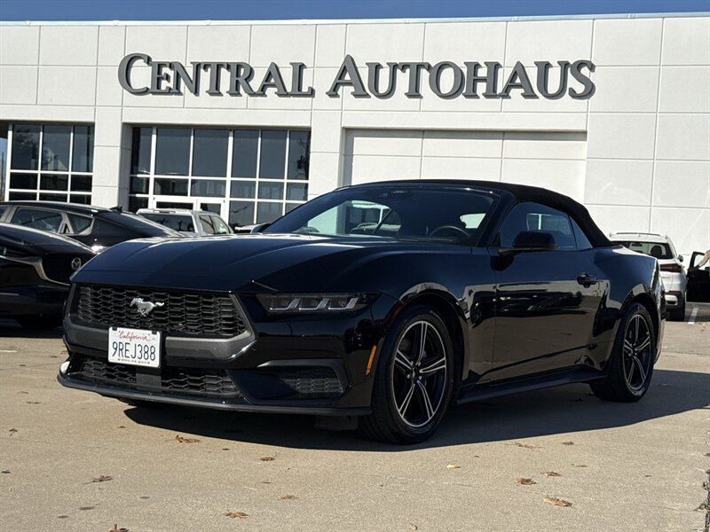 2025 Ford Mustang EcoBoost  