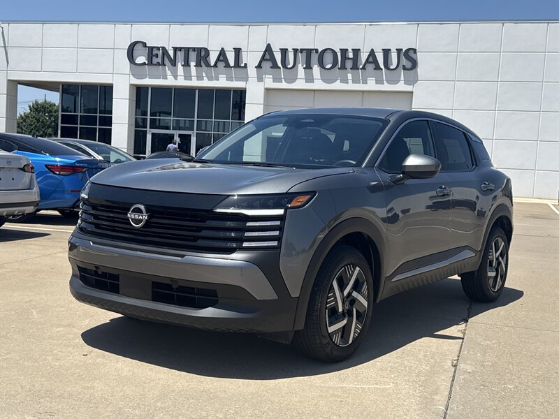 2025 Nissan Kicks SV - Photo 1 - Dallas, TX 75252