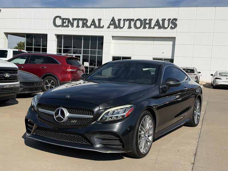2021 Mercedes-Benz C 300  coupe - Photo 1 - Dallas, TX 75252
