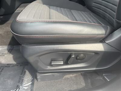 2025 Ford Explorer ST-Line   - Photo 17 - Dallas, TX 75252