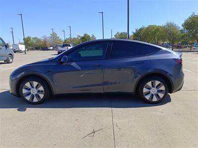 2023 Tesla Model Y   - Photo 4 - Dallas, TX 75252