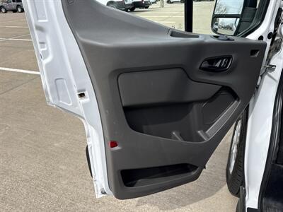 2024 Ford Transit 350 XL  15 Passenger - Photo 10 - Dallas, TX 75252