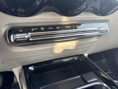 2021 Mercedes-Benz GLB GLB 250 4MATIC   - Photo 9 - Dallas, TX 75252