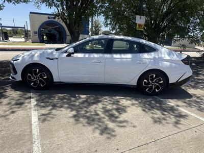 2025 Hyundai SONATA SEL   - Photo 4 - Dallas, TX 75252