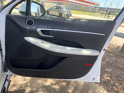 2025 Hyundai SONATA SEL   - Photo 13 - Dallas, TX 75252