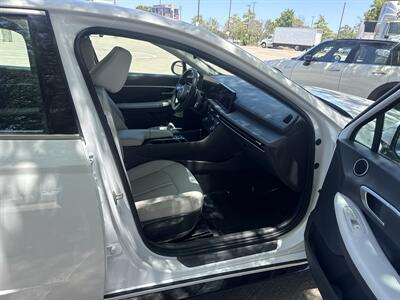2025 Hyundai SONATA SEL   - Photo 16 - Dallas, TX 75252