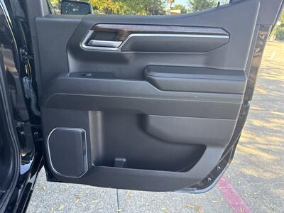 2024 GMC Sierra 1500 SLE - Photo 23 - Dallas, TX 75252