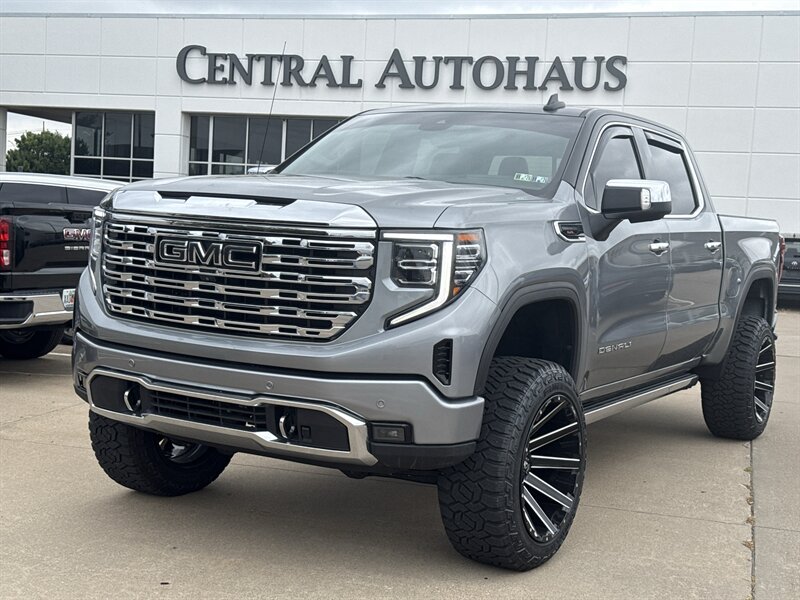 2023 GMC Sierra 1500 Denali   - Photo 1 - Dallas, TX 75252