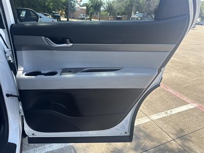 2025 Hyundai PALISADE SEL   - Photo 13 - Dallas, TX 75252