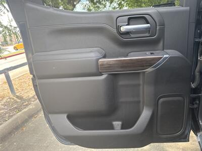 2021 Chevrolet Silverado 1500 LT Trail Boss   - Photo 11 - Dallas, TX 75252