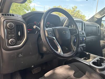 2021 Chevrolet Silverado 1500 LT Trail Boss   - Photo 20 - Dallas, TX 75252