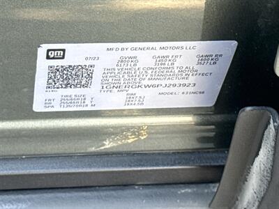 2023 Chevrolet Traverse LT   - Photo 32 - Dallas, TX 75252