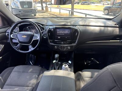 2023 Chevrolet Traverse LT   - Photo 21 - Dallas, TX 75252