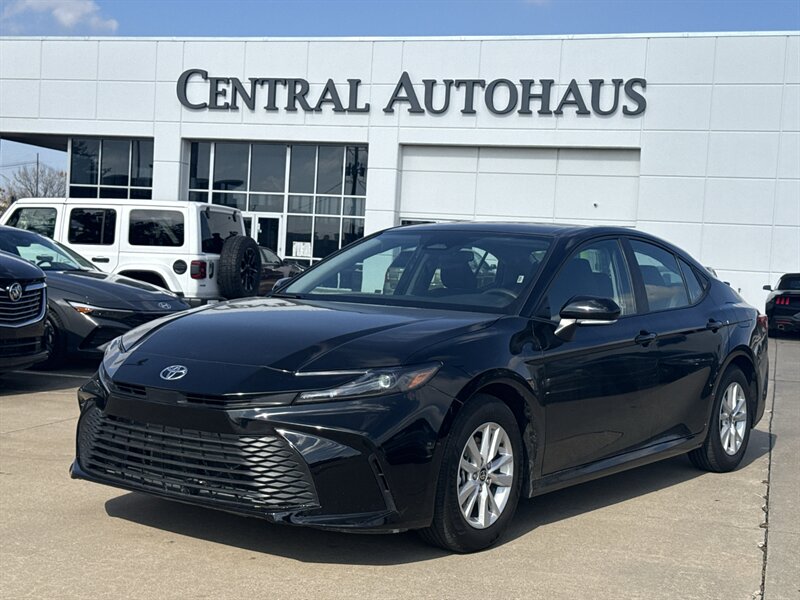 2025 Toyota Camry LE   - Photo 1 - Dallas, TX 75252