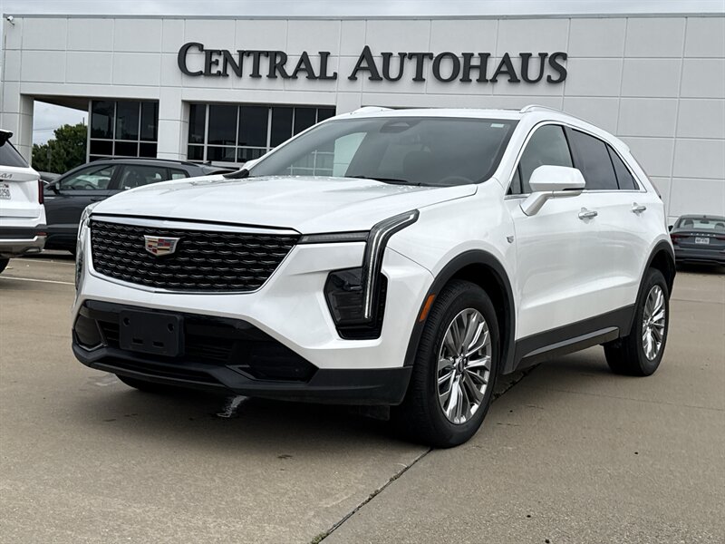 2024 Cadillac XT4 Premium Luxury AWD's photo