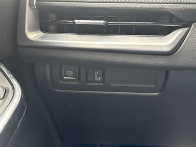 2024 Cadillac XT4 Premium Luxury   - Photo 35 - Dallas, TX 75252