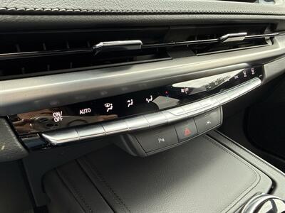 2024 Cadillac XT4 Premium Luxury   - Photo 34 - Dallas, TX 75252