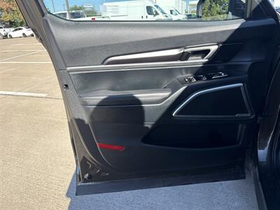 2025 Kia Telluride S   - Photo 10 - Dallas, TX 75252
