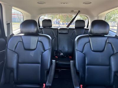 2025 Kia Telluride S   - Photo 38 - Dallas, TX 75252